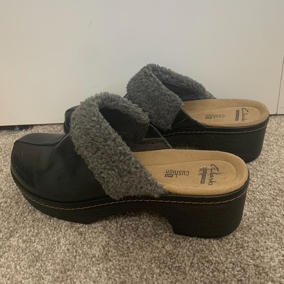 Clarks Soft Cushion Mule Loafers Sherpa Lined Clogs - Picture 2 of 6